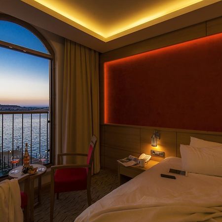 Bacacan Otel Ayvalı Exterior foto